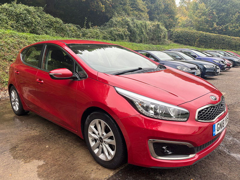 Kia Ceed 1.6 GDi 2 Hatchback 5dr Petrol Manual Euro 6 (s/s) (133 bhp) 5dr Manual 2025