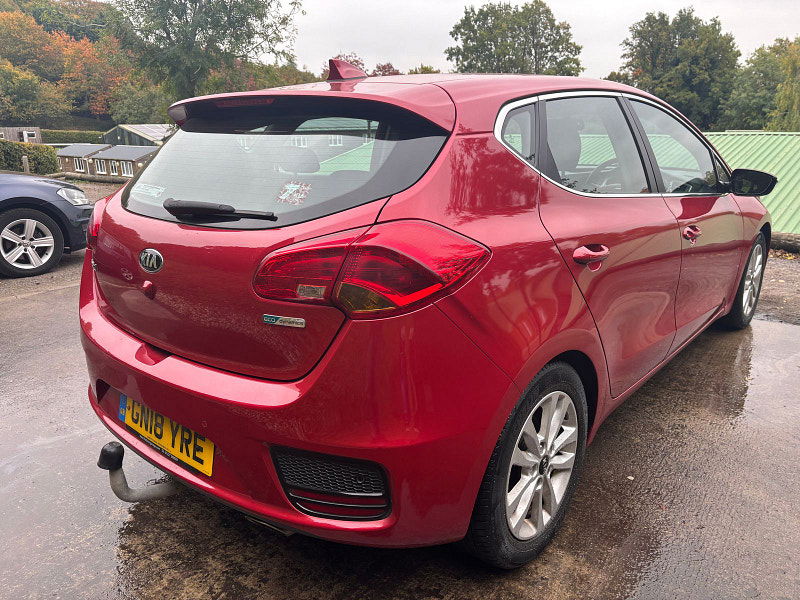 Kia Ceed 1.6 GDi 2 Hatchback 5dr Petrol Manual Euro 6 (s/s) (133 bhp) 5dr Manual 2025