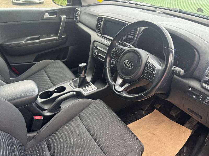 Kia Sportage 1.6 GDi 2 SUV 5dr Petrol Manual Euro 6 (s/s) (130 bhp) 5dr Manual 2025