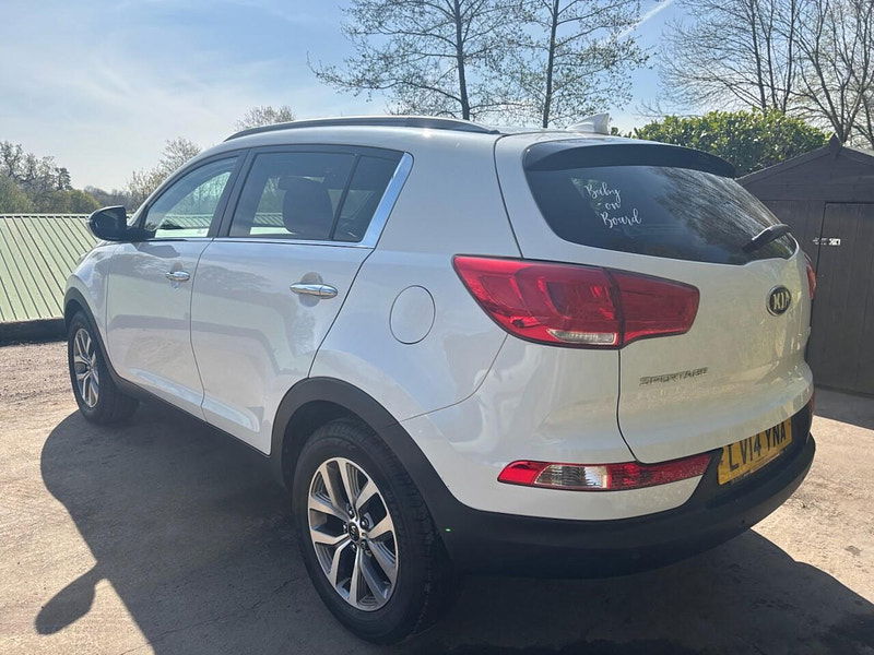 Kia Sportage 1.6 GDi EcoDynamics White Edition SUV 5dr Petrol Manual 2WD Euro 5 (s/s) (133 bhp) 5dr Manual 2025