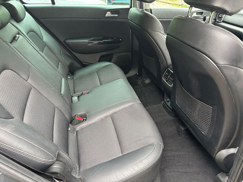 Kia Sportage 1.6 GDi Edition 25 SUV 5dr Petrol Manual Euro 6 (s/s) (130 bhp) 5dr Manual 2025