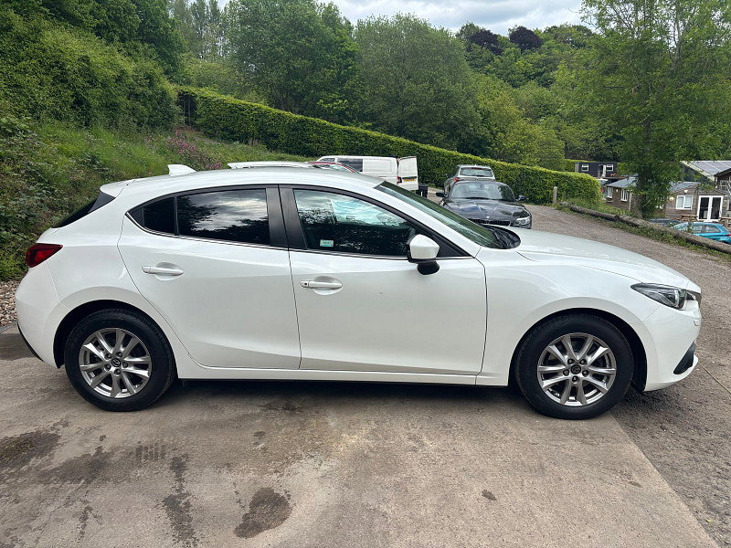 Mazda Mazda3 2.0 SKYACTIV-G SE-L Nav Hatchback 5dr Petrol Manual Euro 5 (s/s) (120 ps) 5dr Manual 2026