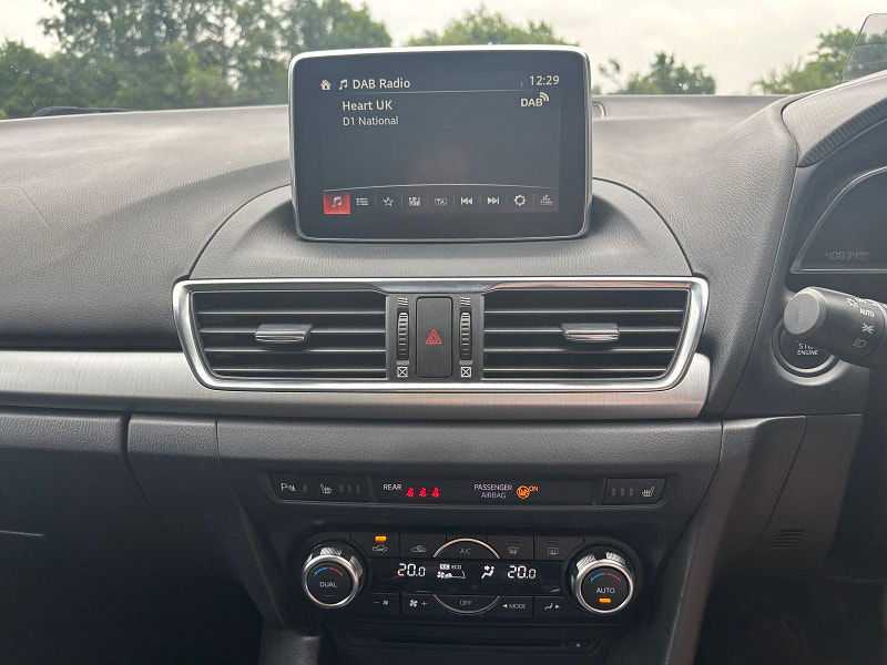 Mazda Mazda3 2.0 SKYACTIV-G Sport Nav Fastback 4dr Petrol Manual Euro 5 (s/s) (120 ps) 4dr Manual 2025