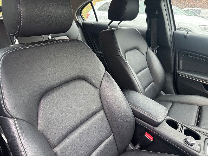 Mercedes-Benz A Class 1.6 A180 SE Hatchback 5dr Petrol 7G-DCT Euro 6 (s/s) (122 ps) 5dr Automatic 2026