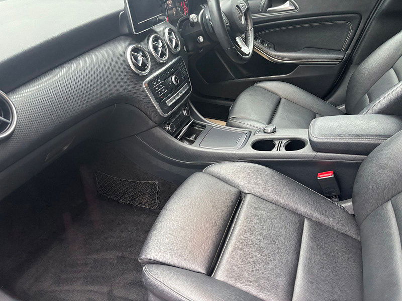 Mercedes-Benz A Class 1.6 A180 SE Hatchback 5dr Petrol 7G-DCT Euro 6 (s/s) (122 ps) 5dr Automatic 2026