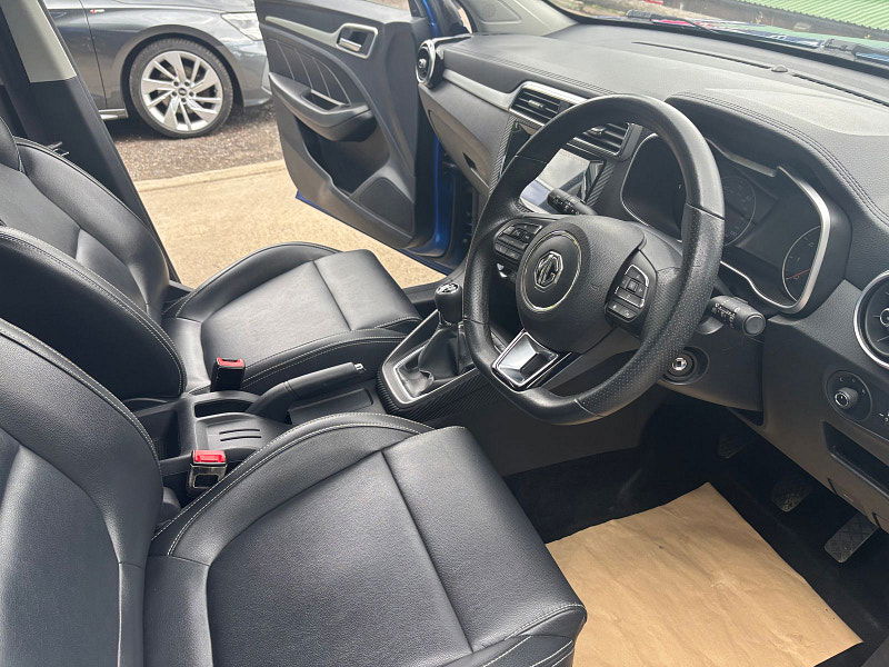 MG MG ZS 1.5 VTi-TECH Exclusive SUV 5dr Petrol Manual Euro 6 (s/s) (106 ps) 5dr Manual 2025