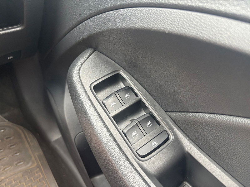 MG MG ZS 1.5 VTi-TECH Exclusive SUV 5dr Petrol Manual Euro 6 (s/s) (106 ps) 5dr Manual 2025