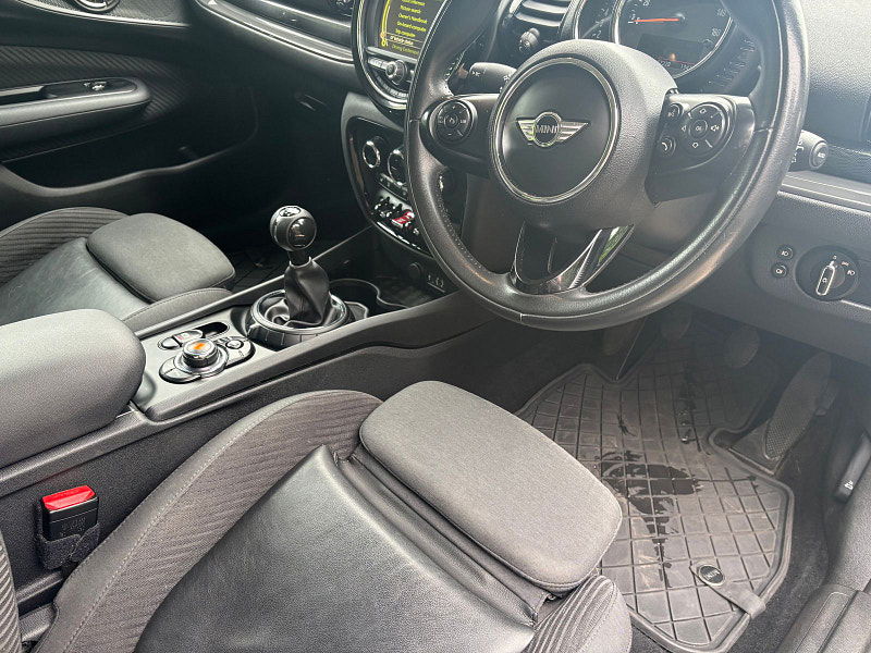 MINI Clubman 2.0 Cooper D Estate 6dr Diesel Manual Euro 6 (s/s) (150 ps) 4dr Manual 2025