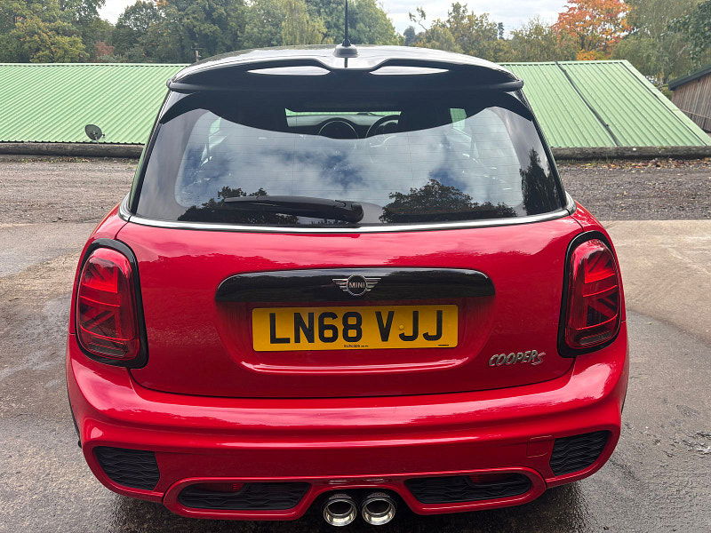 MINI Hatch 2.0 Cooper S Hatchback 3dr Petrol Steptronic Euro 6 (s/s) (192 ps) 3dr Automatic 2025