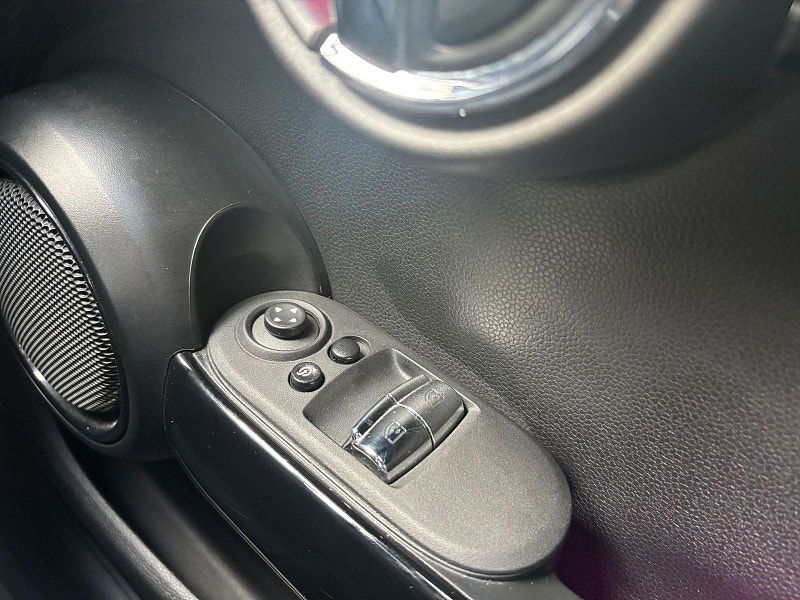 MINI Hatch 2.0 Cooper S Hatchback 3dr Petrol Steptronic Euro 6 (s/s) (192 ps) 3dr Automatic 2025