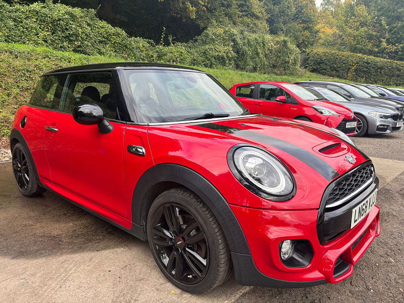 MINI Hatch 2.0 Cooper S Hatchback 3dr Petrol Steptronic Euro 6 (s/s) (192 ps) 3dr Automatic 2025