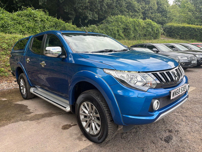 Mitsubishi L200 2.4 DI-D DC Barbarian Pickup Double Cab 4dr Diesel Auto 4WD Euro 6 (178 ps) 4dr Automatic 2025