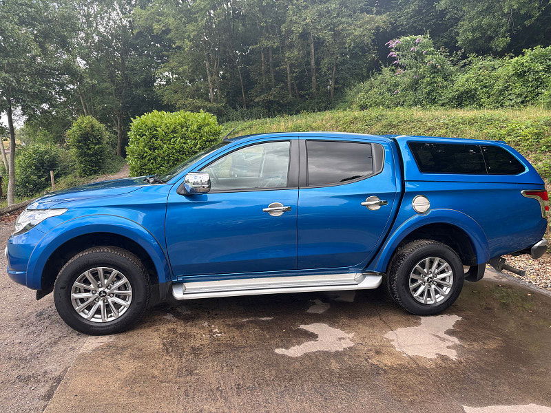 Mitsubishi L200 2.4 DI-D DC Barbarian Pickup Double Cab 4dr Diesel Auto 4WD Euro 6 (178 ps) 4dr Automatic 2025