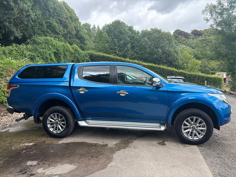 Mitsubishi L200 2.4 DI-D DC Barbarian Pickup Double Cab 4dr Diesel Auto 4WD Euro 6 (178 ps) 4dr Automatic 2025