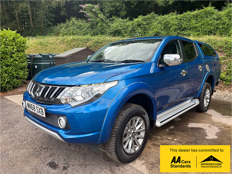 Mitsubishi L200 2.4 DI-D DC Barbarian Pickup Double Cab 4dr Diesel Auto 4WD Euro 6 (178 ps) 4dr Automatic 2025