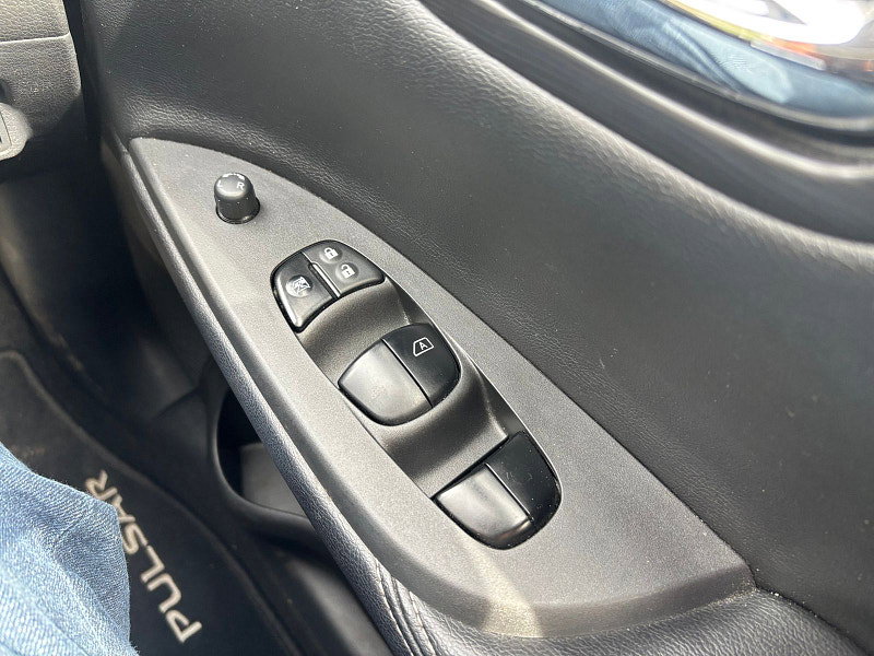 Nissan Pulsar 1.5 dCi N-Connecta Hatchback 5dr Diesel Manual Euro 6 (s/s) (110 ps) 5dr Manual 2026