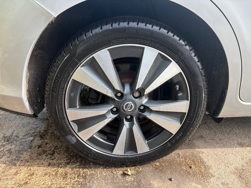 Nissan Pulsar 1.5 dCi N-Connecta Hatchback 5dr Diesel Manual Euro 6 (s/s) (110 ps) 5dr Manual 2026