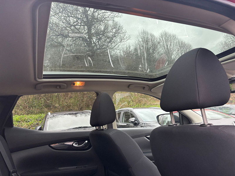 Nissan Qashqai 1.2 DIG-T N-Connecta SUV 5dr Petrol Manual 2WD Euro 6 (s/s) (115 ps) 5dr Manual 2026