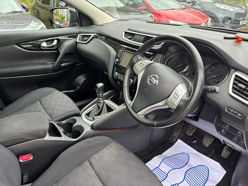 Nissan Qashqai 1.2 DIG-T N-Connecta SUV 5dr Petrol Manual 2WD Euro 6 (s/s) (115 ps) 5dr Manual 2026