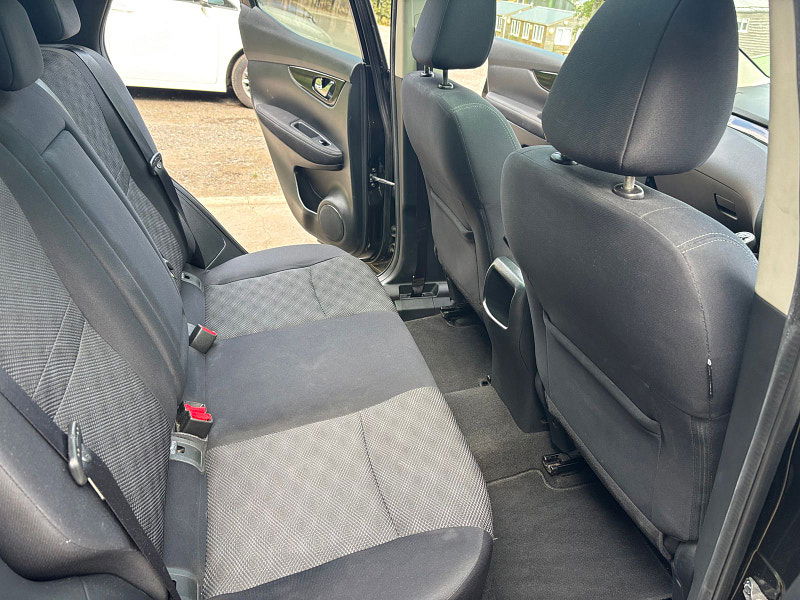 Nissan Qashqai 1.2 DIG-T N-Connecta SUV 5dr Petrol Manual 2WD Euro 6 (s/s) (115 ps) 5dr Manual 2025