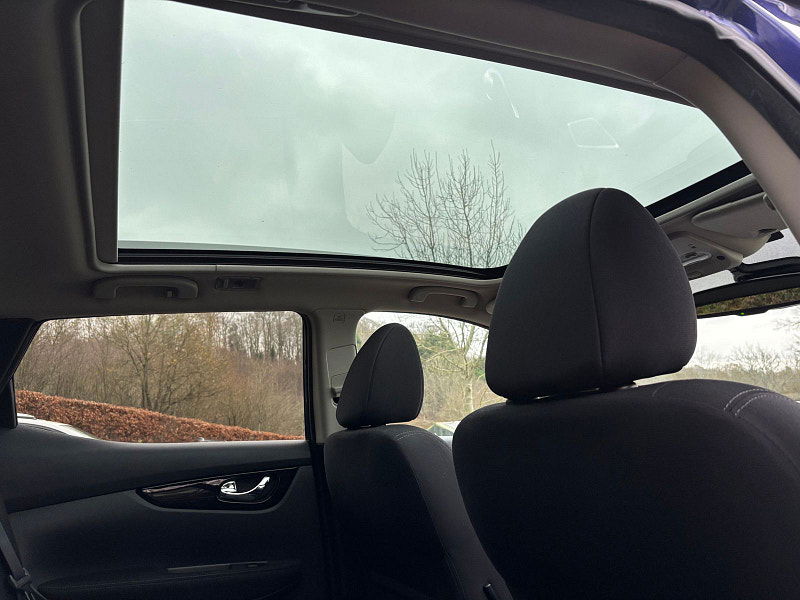 Nissan Qashqai 1.2 DIG-T N-Connecta SUV 5dr Petrol Manual 2WD Euro 6 (s/s) (115 ps) 5dr Manual 2025