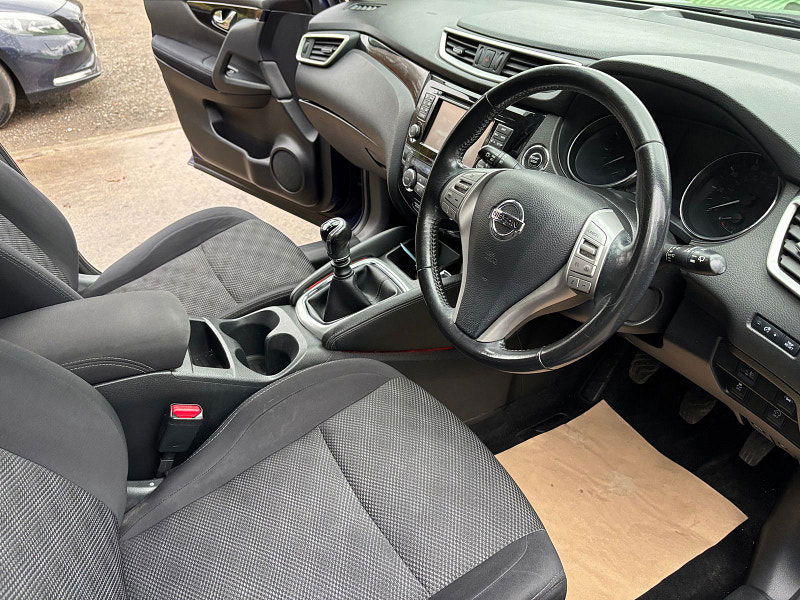 Nissan Qashqai 1.2 DIG-T N-Connecta SUV 5dr Petrol Manual 2WD Euro 6 (s/s) (115 ps) 5dr Manual 2025