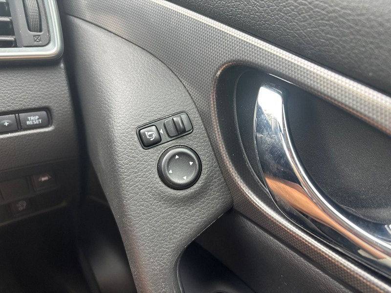 Nissan Qashqai 1.2 DIG-T N-Connecta SUV 5dr Petrol Manual Euro 6 (s/s) (115 ps) 5dr Manual 2025