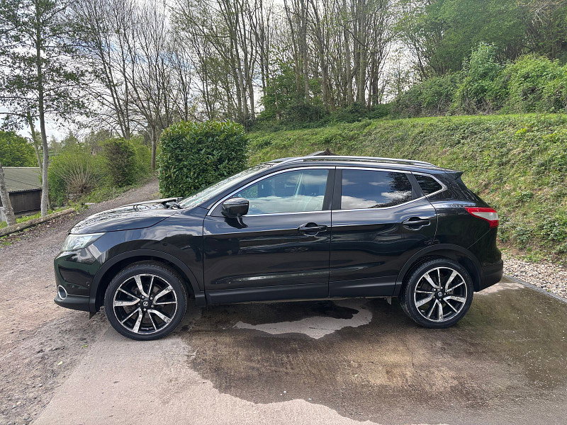 Nissan Qashqai 1.2 DIG-T Tekna SUV 5dr Petrol Manual 2WD Euro 5 (s/s) (115 ps) 5dr Manual 2026