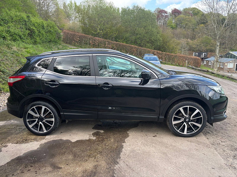 Nissan Qashqai 1.2 DIG-T Tekna SUV 5dr Petrol Manual 2WD Euro 5 (s/s) (115 ps) 5dr Manual 2026