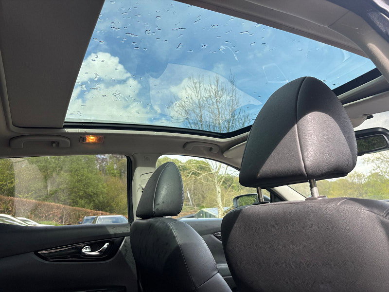 Nissan Qashqai 1.2 DIG-T Tekna SUV 5dr Petrol Manual 2WD Euro 5 (s/s) (115 ps) 5dr Manual 2026