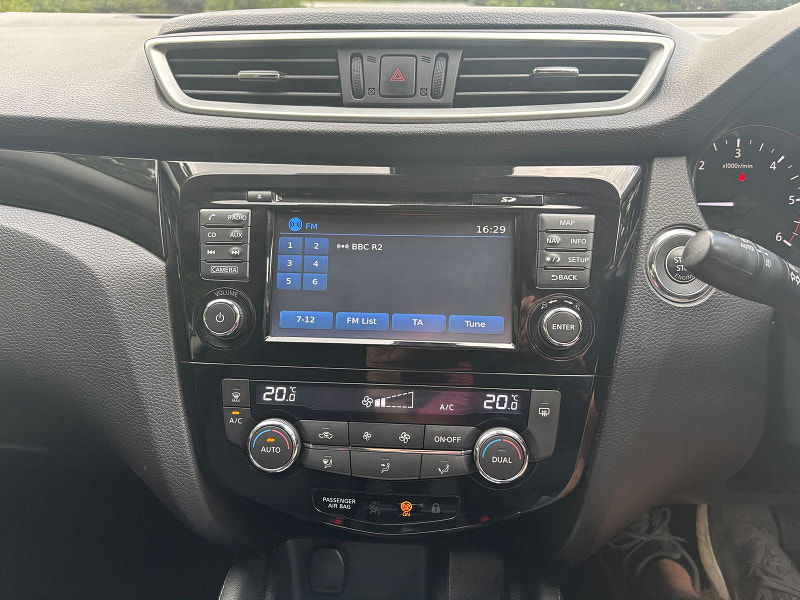 Nissan Qashqai 1.5 dCi N-Connecta SUV 5dr Diesel Manual 2WD Euro 6 (s/s) (110 ps) 5dr Manual 2025