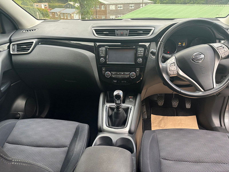 Nissan Qashqai 1.5 dCi N-Connecta SUV 5dr Diesel Manual 2WD Euro 6 (s/s) (110 ps) 5dr Manual 2025