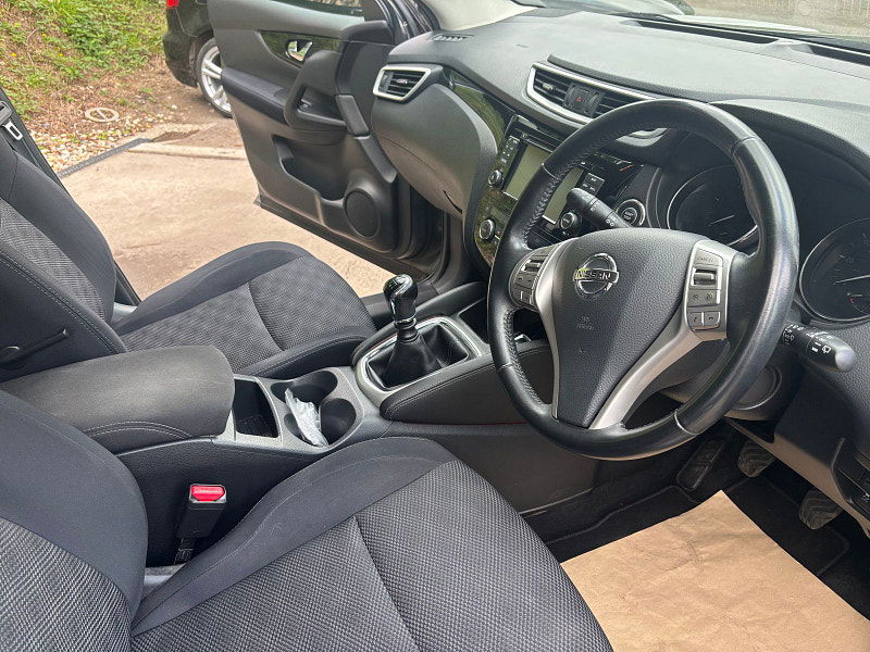 Nissan Qashqai 1.5 dCi N-Connecta SUV 5dr Diesel Manual 2WD Euro 6 (s/s) (110 ps) 5dr Manual 2025