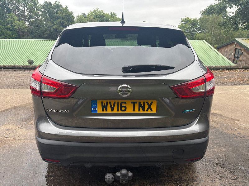Nissan Qashqai 1.5 dCi N-Connecta SUV 5dr Diesel Manual 2WD Euro 6 (s/s) (110 ps) 5dr Manual 2025