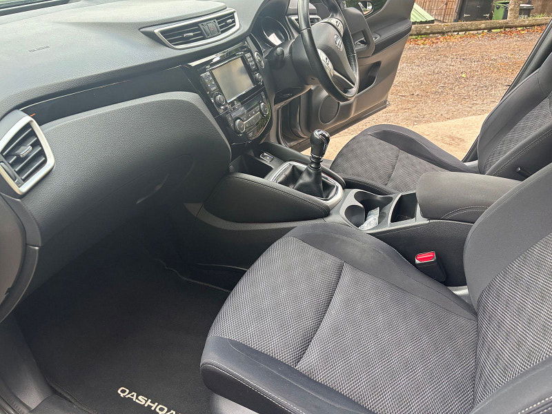 Nissan Qashqai 1.5 dCi N-Connecta SUV 5dr Diesel Manual 2WD Euro 6 (s/s) (110 ps) 5dr Manual 2025
