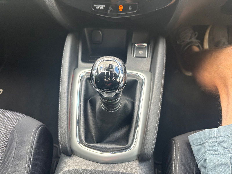 Nissan Qashqai 1.5 dCi N-Connecta SUV 5dr Diesel Manual 2WD Euro 6 (s/s) (110 ps) 5dr Manual 2025