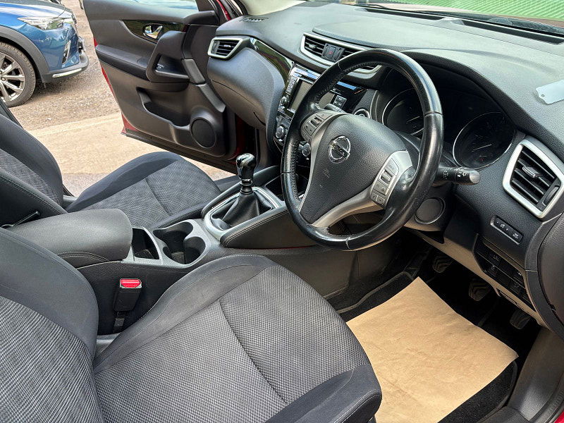 Nissan Qashqai 1.5 dCi n-tec+ SUV 5dr Diesel Manual 2WD Euro 6 (s/s) (110 ps) 5dr Manual 2025