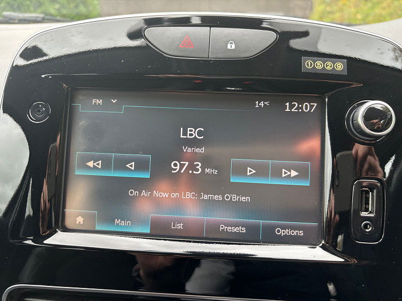 Renault Clio 1.5 dCi Dynamique S Nav Hatchback 5dr Diesel Manual Euro 6 (s/s) (110 ps) 5dr Manual 2025