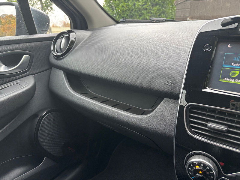 Renault Clio 1.5 dCi Dynamique S Nav Hatchback 5dr Diesel Manual Euro 6 (s/s) (110 ps) 5dr Manual 2025