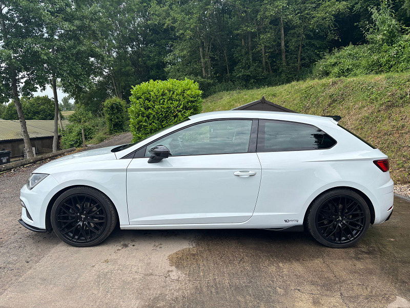 Seat Leon 1.4 TSI FR Technology Sport Coupe 3dr Petrol Manual Euro 6 (s/s) (125 ps) 3dr Manual 2025