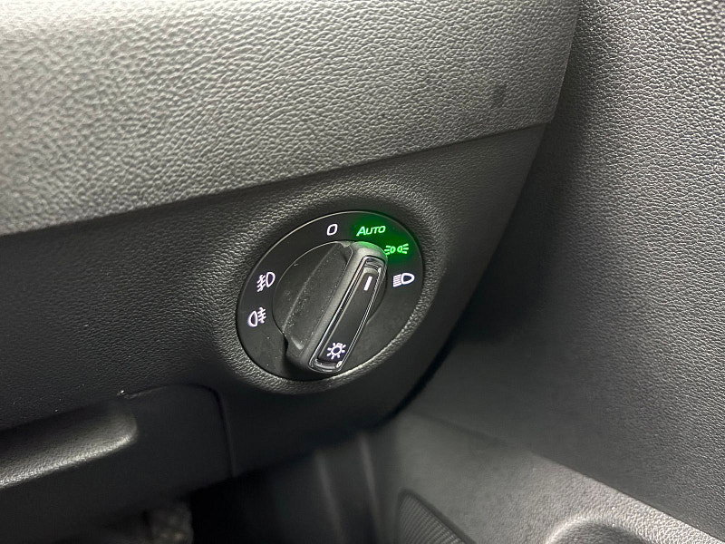 Skoda Karoq 1.0 TSI SE L SUV 5dr Petrol DSG Euro 6 (s/s) (115 ps) 5dr Automatic 2026