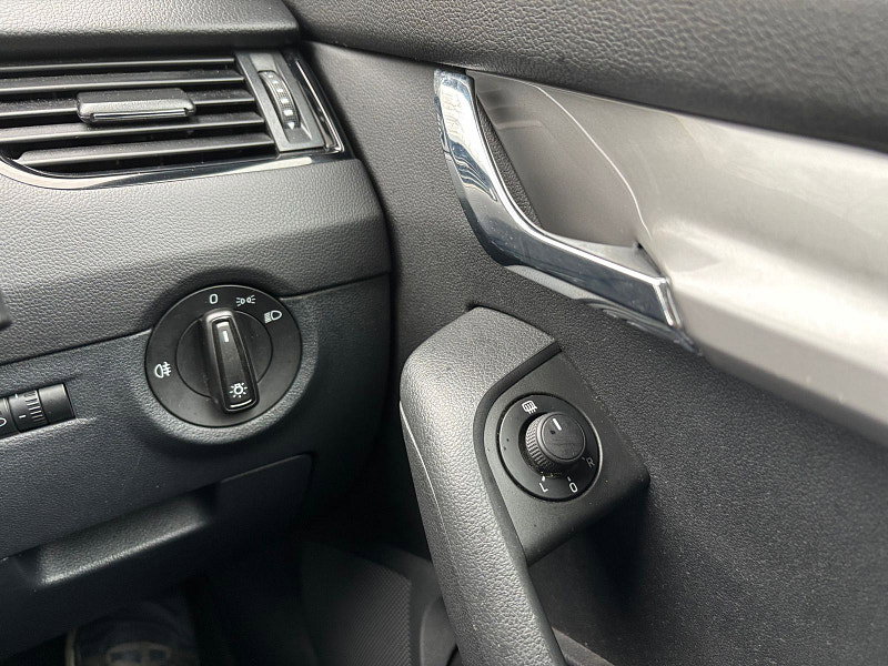 Skoda Octavia 1.2 TSI S Estate 5dr Petrol Manual Euro 5 (s/s) (105 ps) 5dr Manual 2026