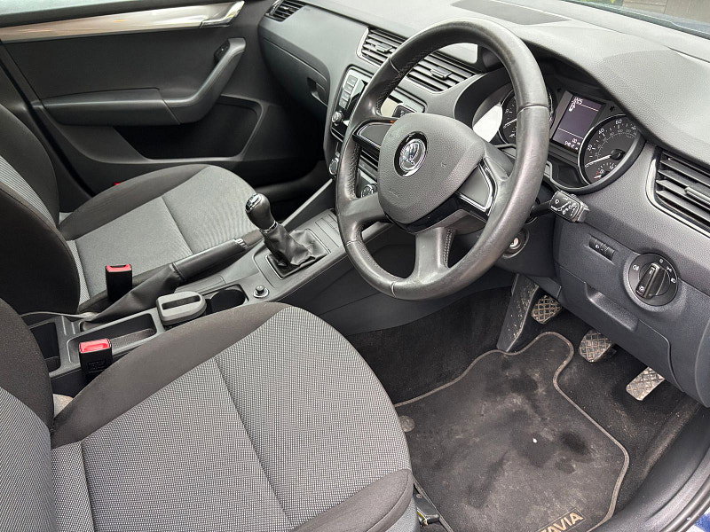 Skoda Octavia 1.2 TSI S Estate 5dr Petrol Manual Euro 5 (s/s) (105 ps) 5dr Manual 2026