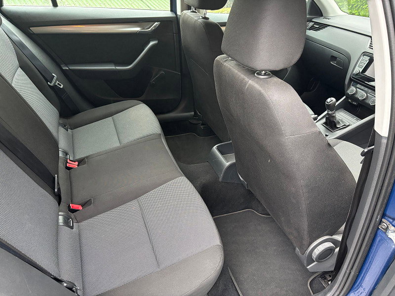 Skoda Octavia 1.2 TSI S Estate 5dr Petrol Manual Euro 5 (s/s) (105 ps) 5dr Manual 2026