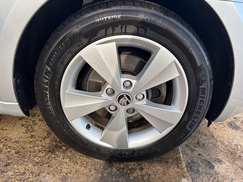 Skoda Octavia 1.4 TSI SE L Hatchback 5dr Petrol DSG Euro 6 (s/s) (150 ps) 5dr Automatic 2026