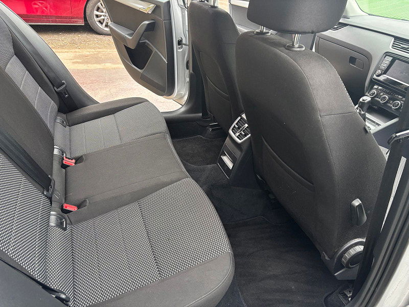 Skoda Octavia 2.0 TDI SE Technology Hatchback 5dr Diesel Manual Euro 6 (s/s) (150 ps) 5dr Manual 2026