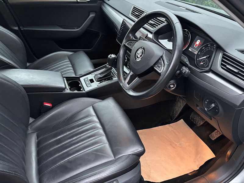 Skoda Superb 1.5 TSI ACT SE L Executive Hatchback 5dr Petrol DSG Euro 6 (s/s) (150 ps) 5dr Automatic 2025