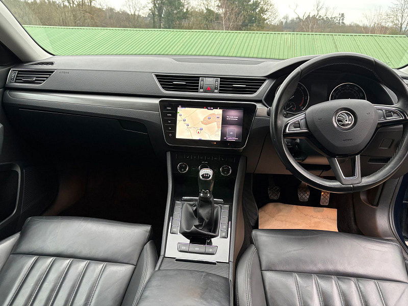 Skoda Superb 2.0 TDI SE L Executive Estate 5dr Diesel Manual Euro 6 (s/s) (150 ps) 5dr Manual 2025