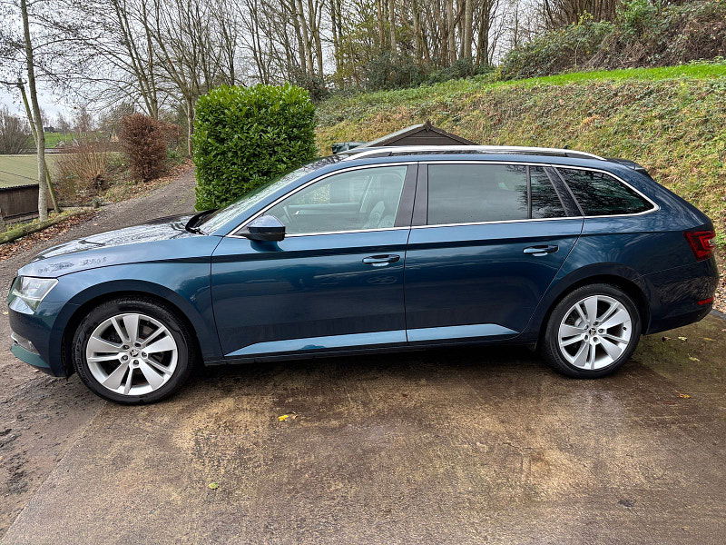 Skoda Superb 2.0 TDI SE L Executive Estate 5dr Diesel Manual Euro 6 (s/s) (150 ps) 5dr Manual 2025