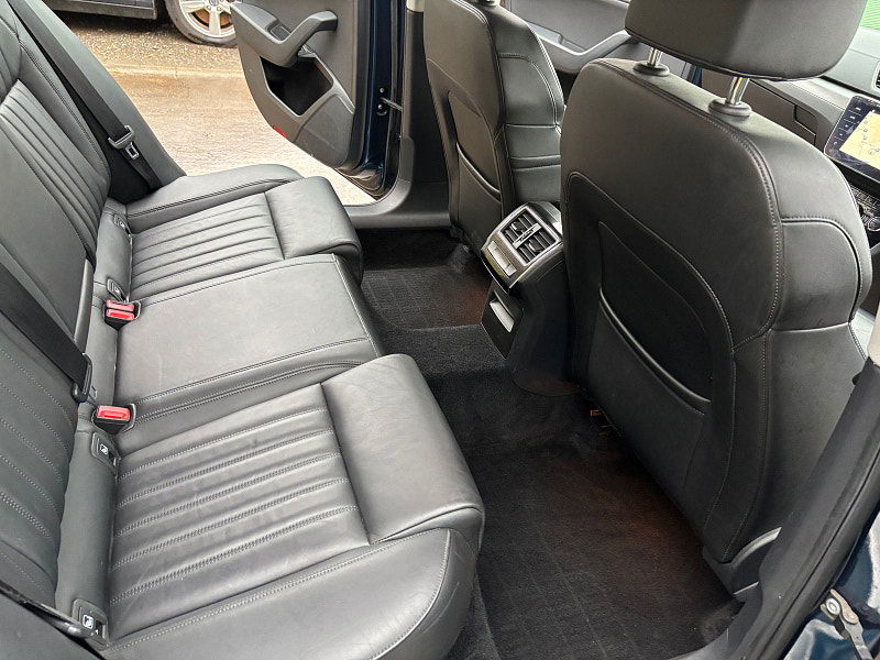 Skoda Superb 2.0 TDI SE L Executive Estate 5dr Diesel Manual Euro 6 (s/s) (150 ps) 5dr Manual 2025